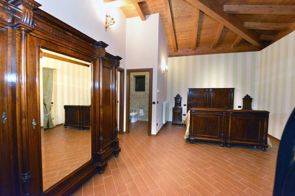La Fortezza อาเรียโน อีร์ปิโน ภายนอก รูปภาพ